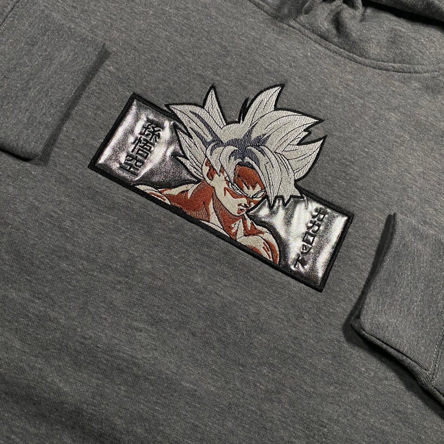 LIMITED Mui Instinct EMBROIDERED HOODIE